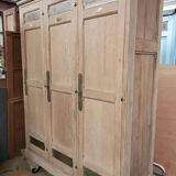 Wooden locker room bank of France period 1930