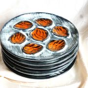 Hand-painted oyster plates - Plates from Pornic, France