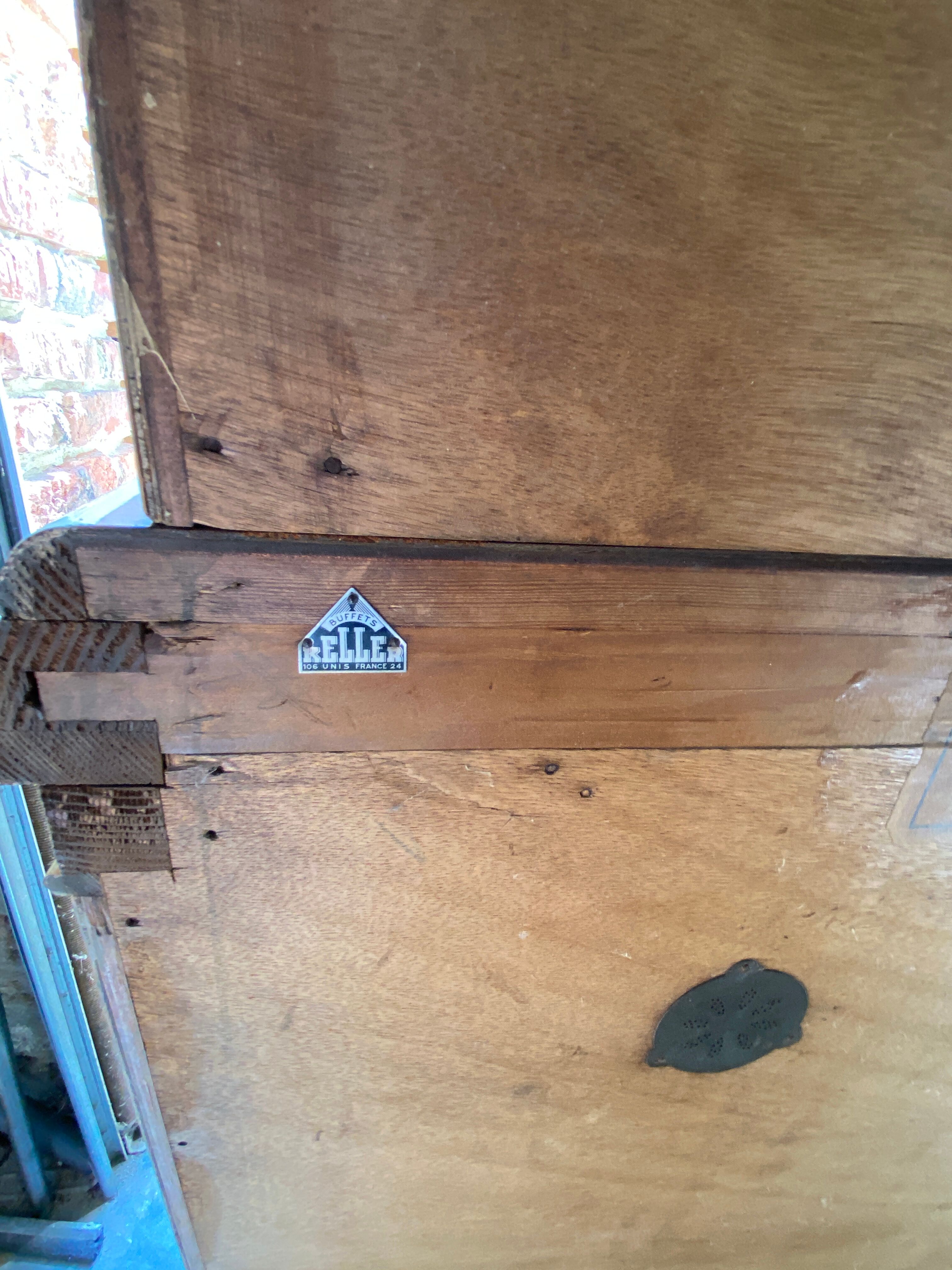 Two-body buffet Kitchen Keller