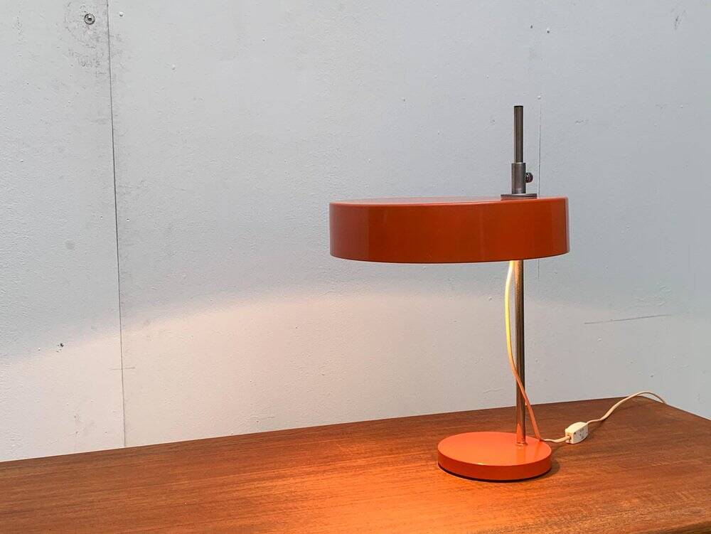 Mid-century minimalist table lamp