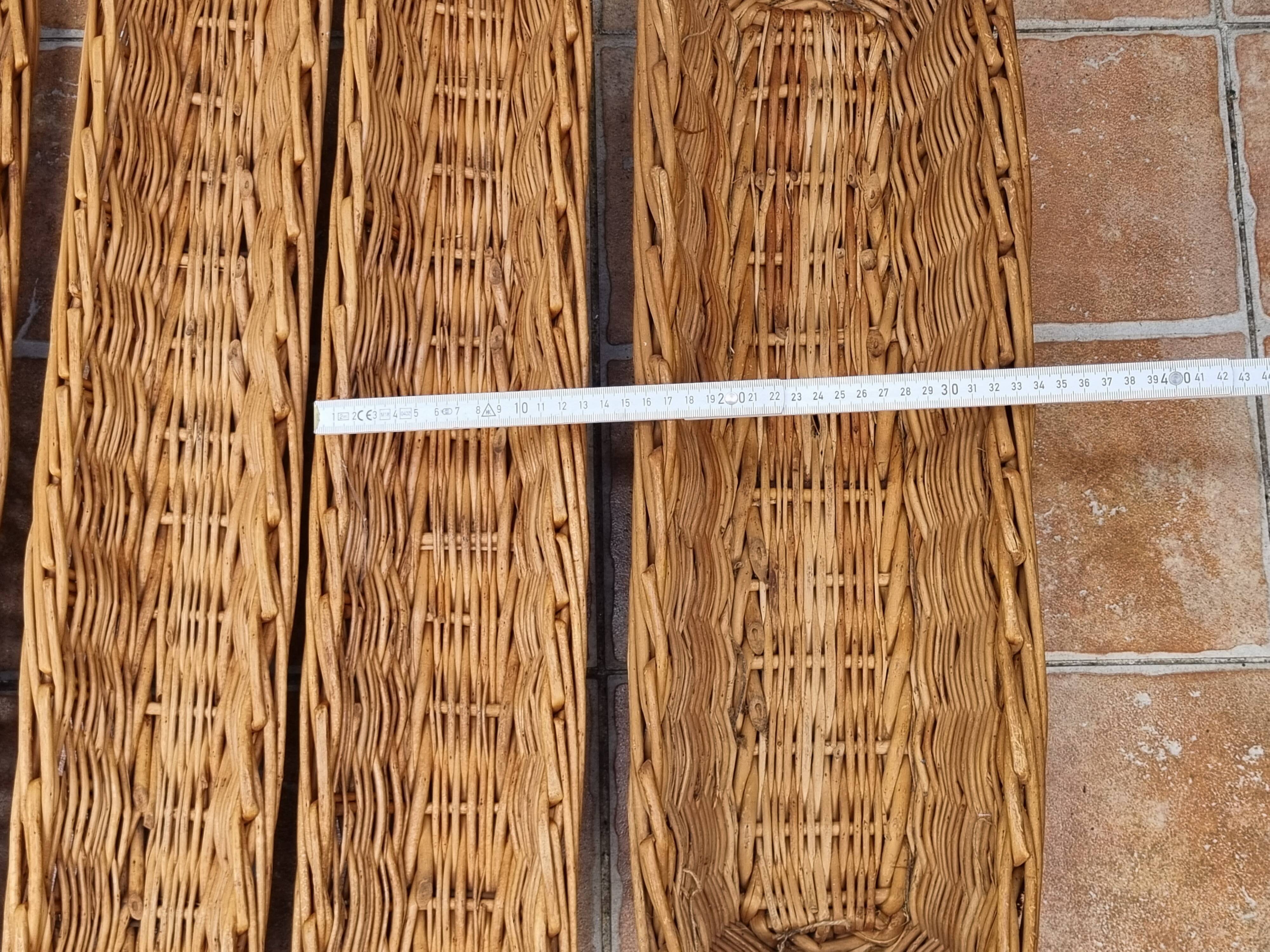 Set of 7 wicker baker's baskets, 1960s