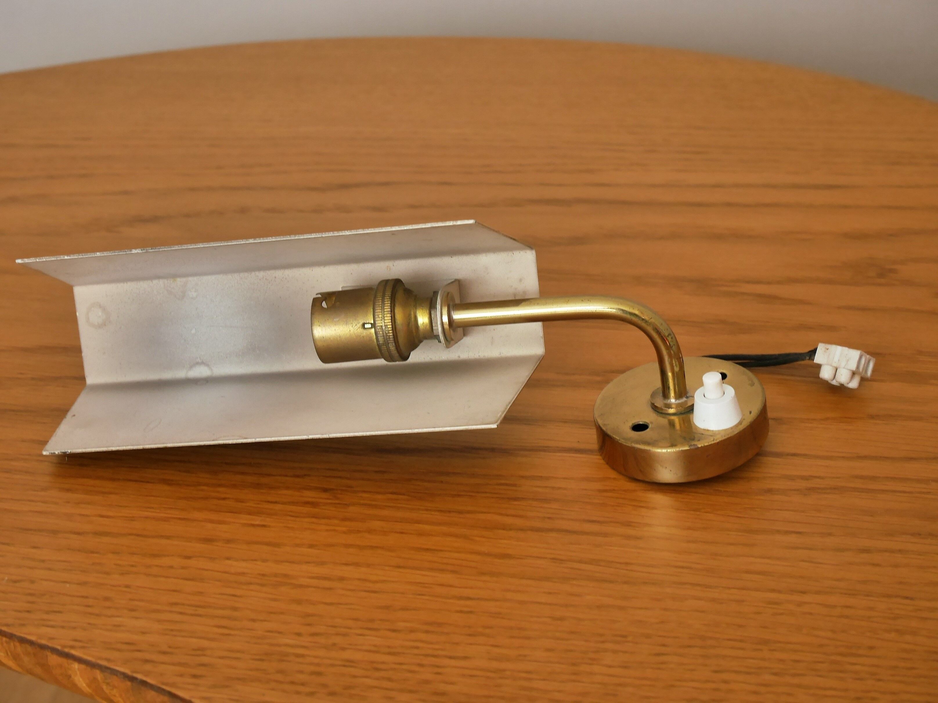 Wall light brass and black years reflector 50