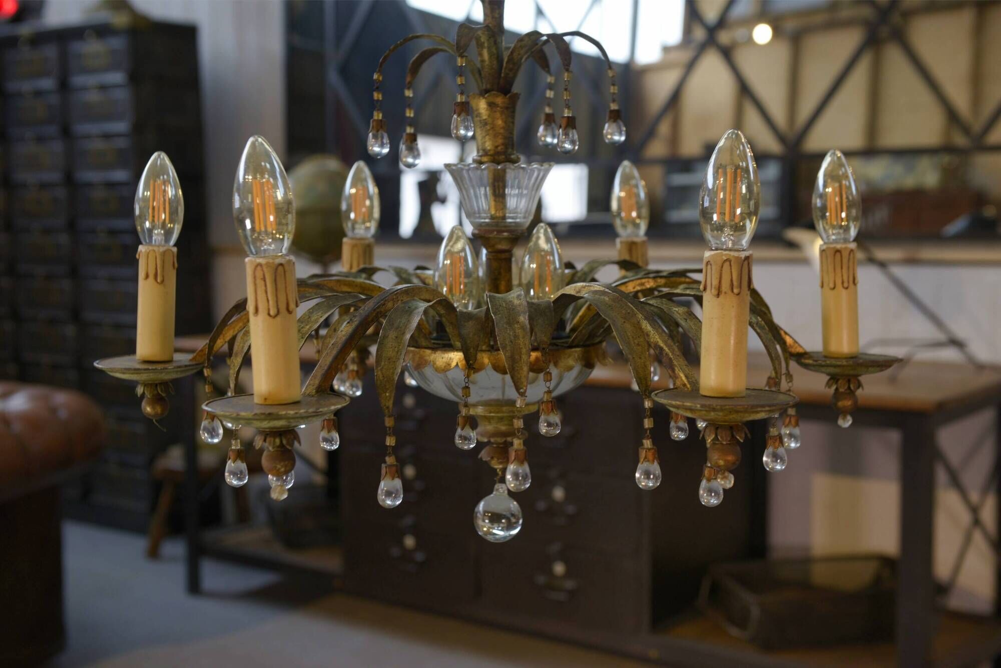 Metal suspension with pendants attributed to Maison Jansen 1970s.