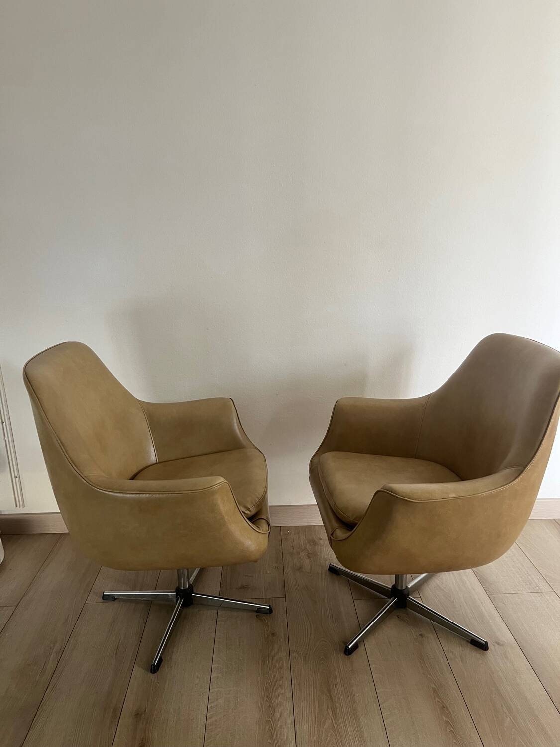 Fauteuils pivotants vintage (Space Age)
