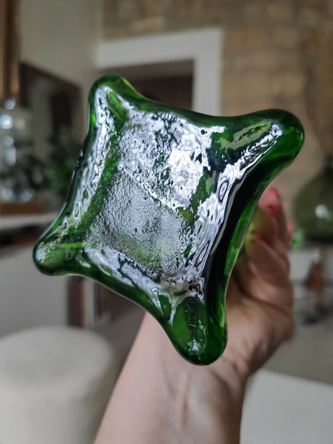 Green soliflore vase