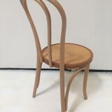 Lot of 6 curved wooden chairs type bistro