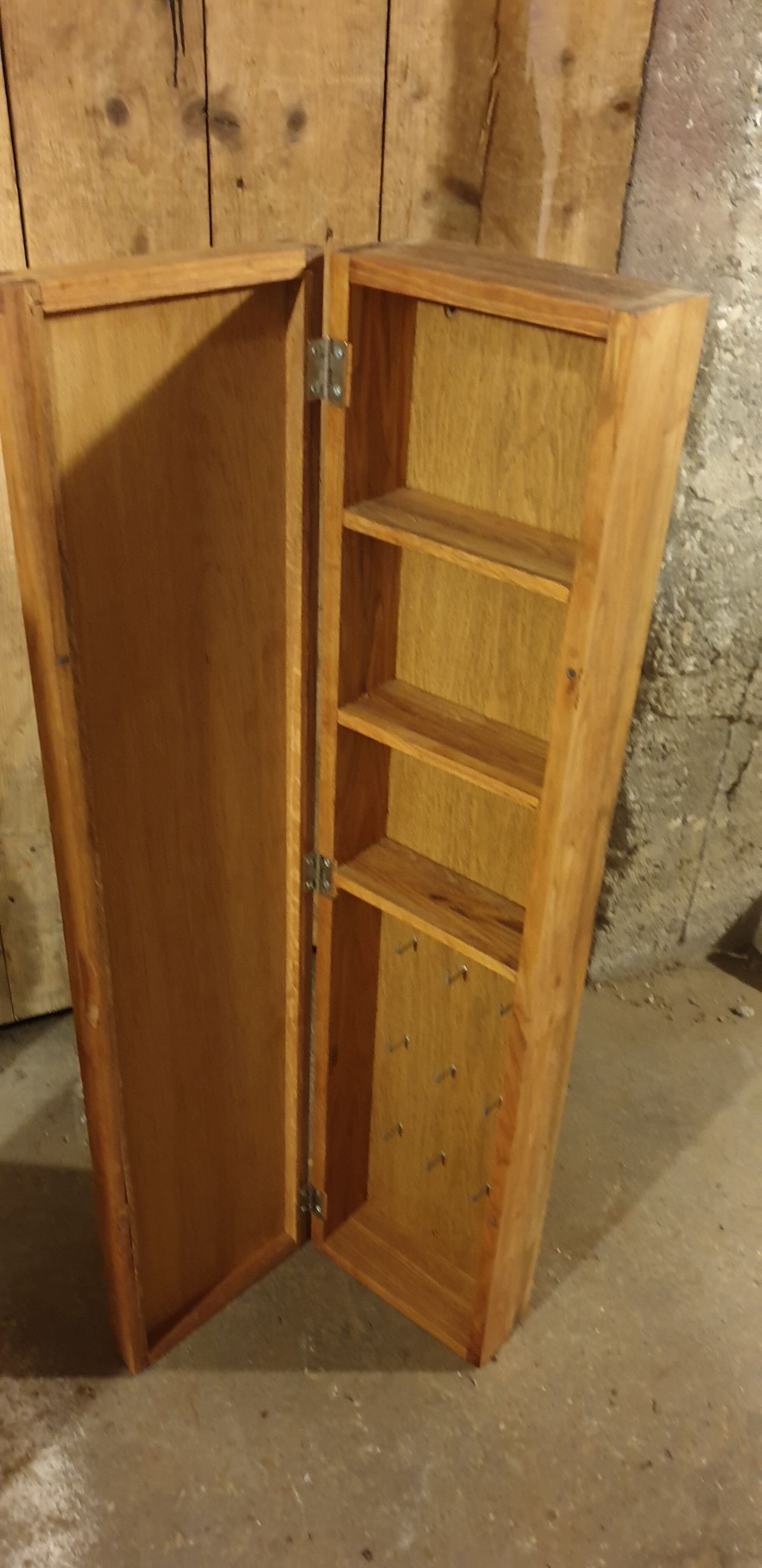 Paire de meubles collones porte clé