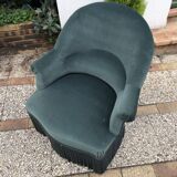 Emerald green toad armchair
