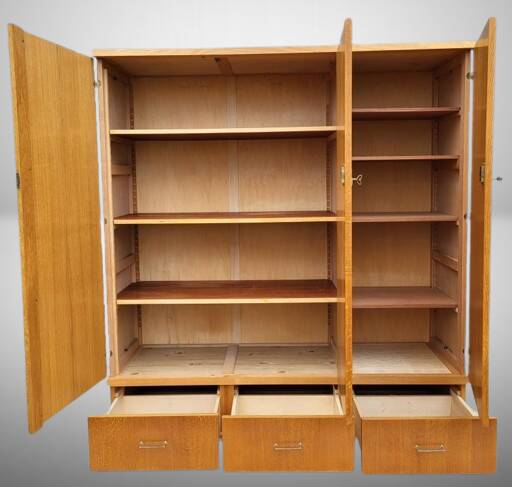 Modular dressing room 1950 in 3 parts