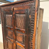 Cabinet in wood