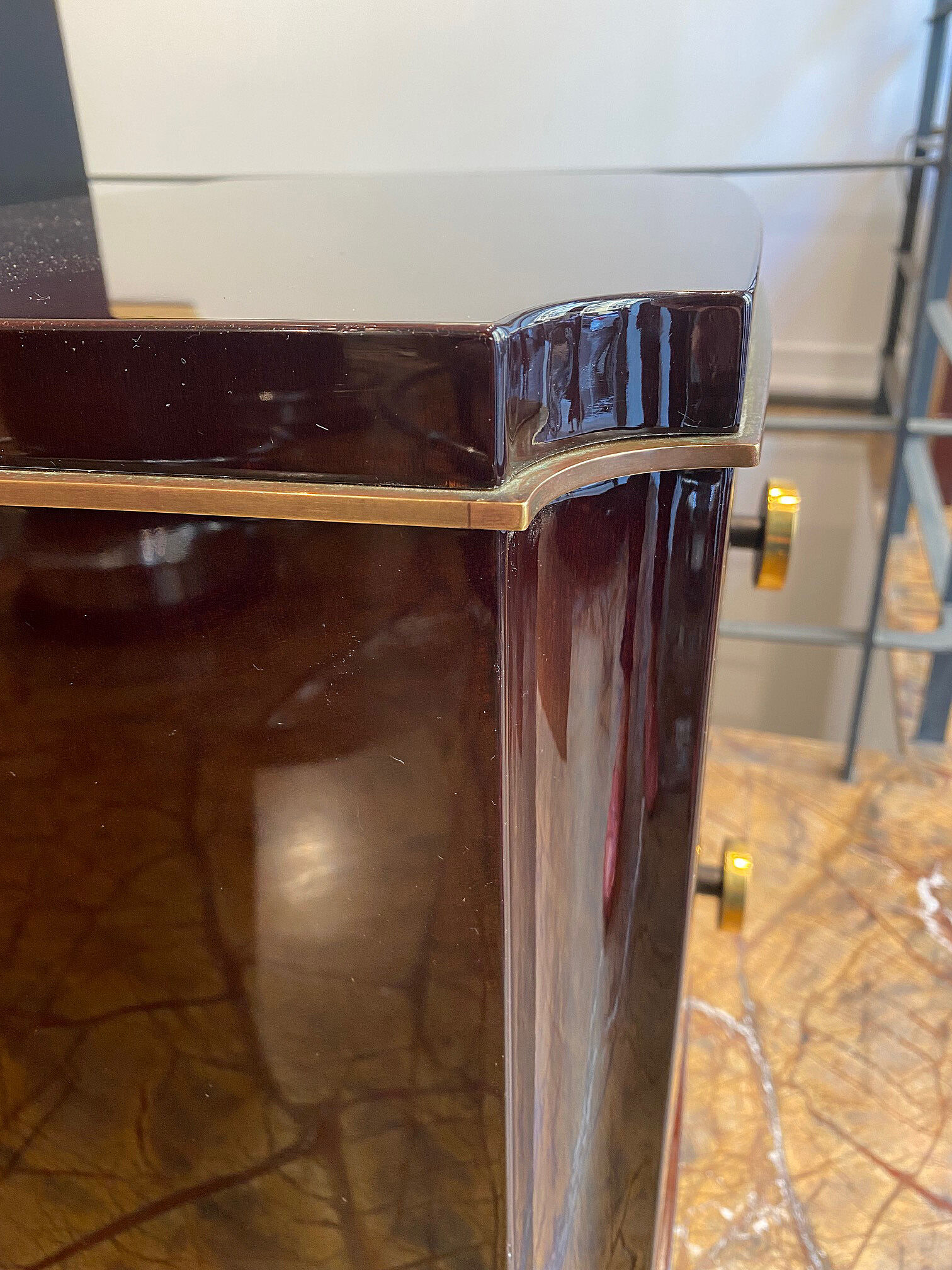 Pair of French Art Deco Nightstands/Side Tables