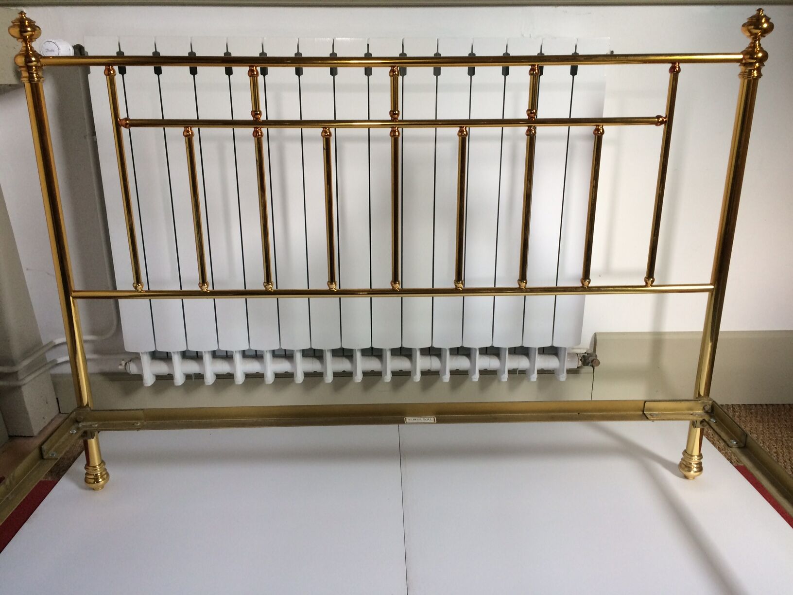 Bed gold brass
