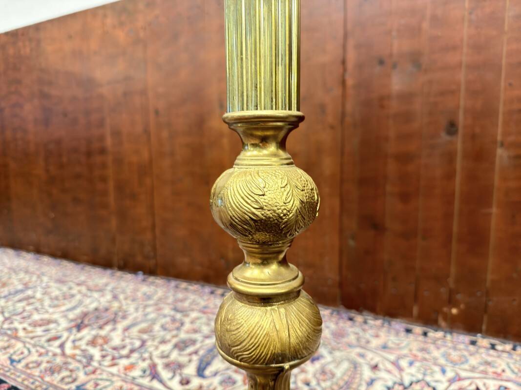 Porte-manteau classique en laiton antique