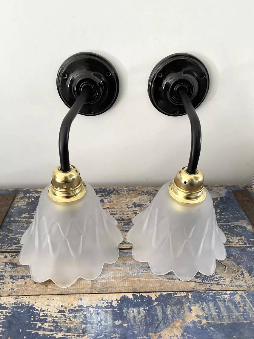 Set of two Art Deco wall lights