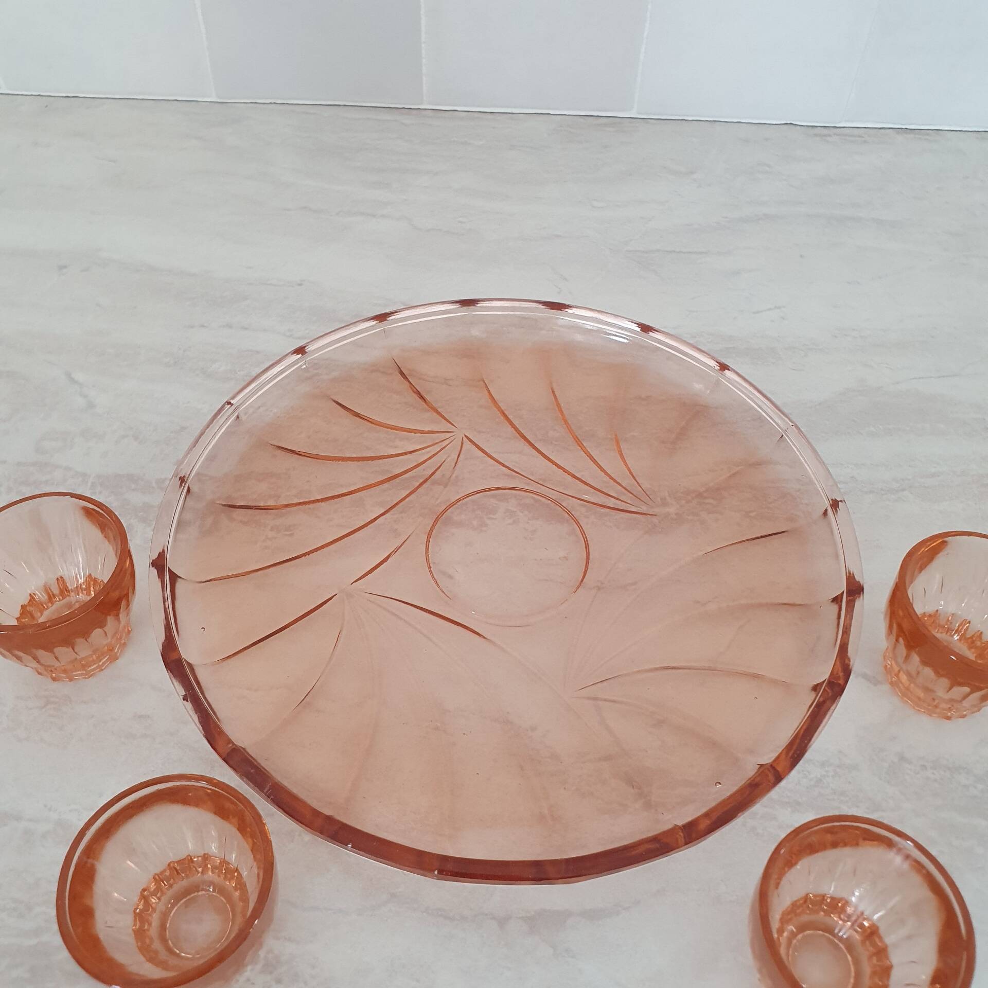 Jug and 4 glasses on Rosaline tray / Liqueur service
