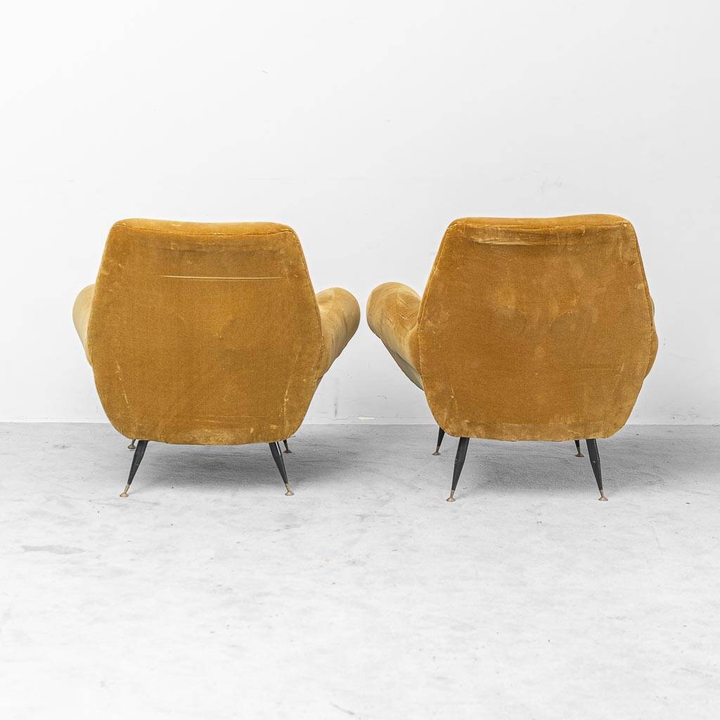 Pair of vintage velvet armchairs in Gigi Radice style – Italian design 1950s