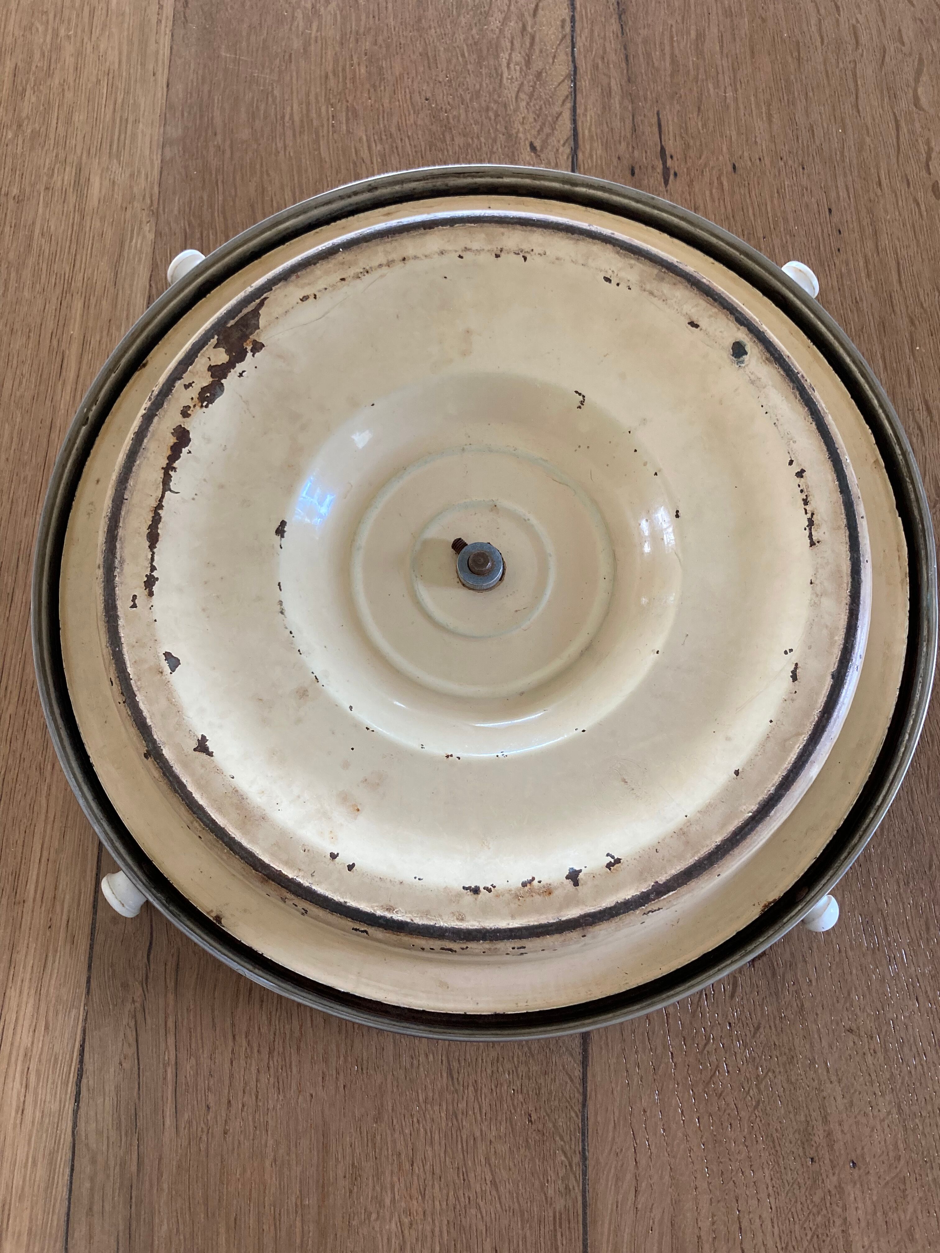 Pie dish