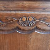 Old solid oak baut