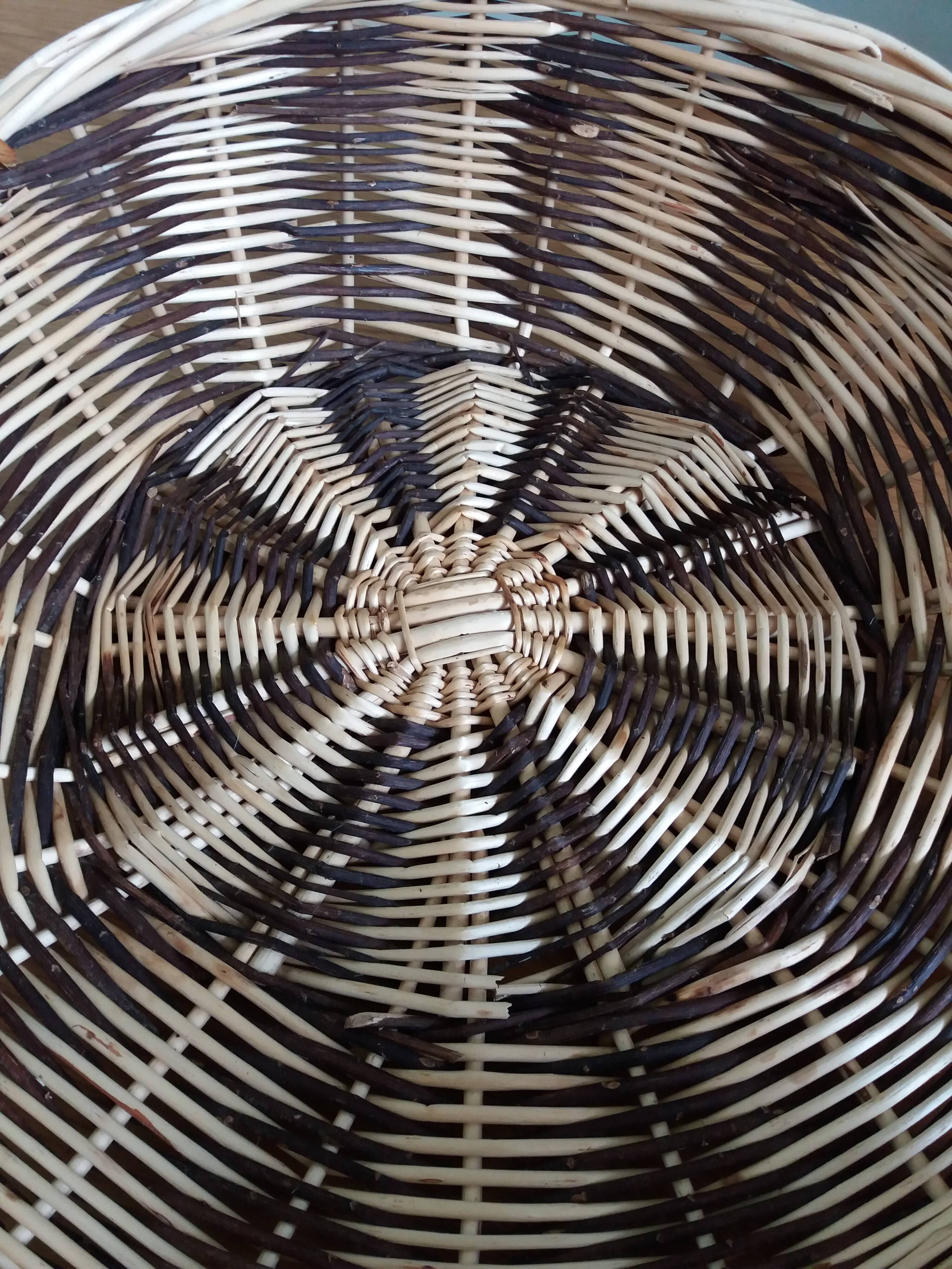 Panier de présentation rond en osier