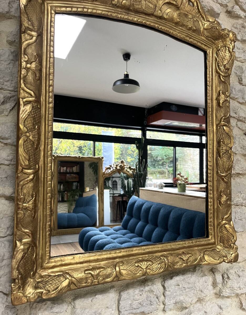Antique mirror 89/60.5cm 19th century Regency style gilded with gold leaf, mercury glass.
