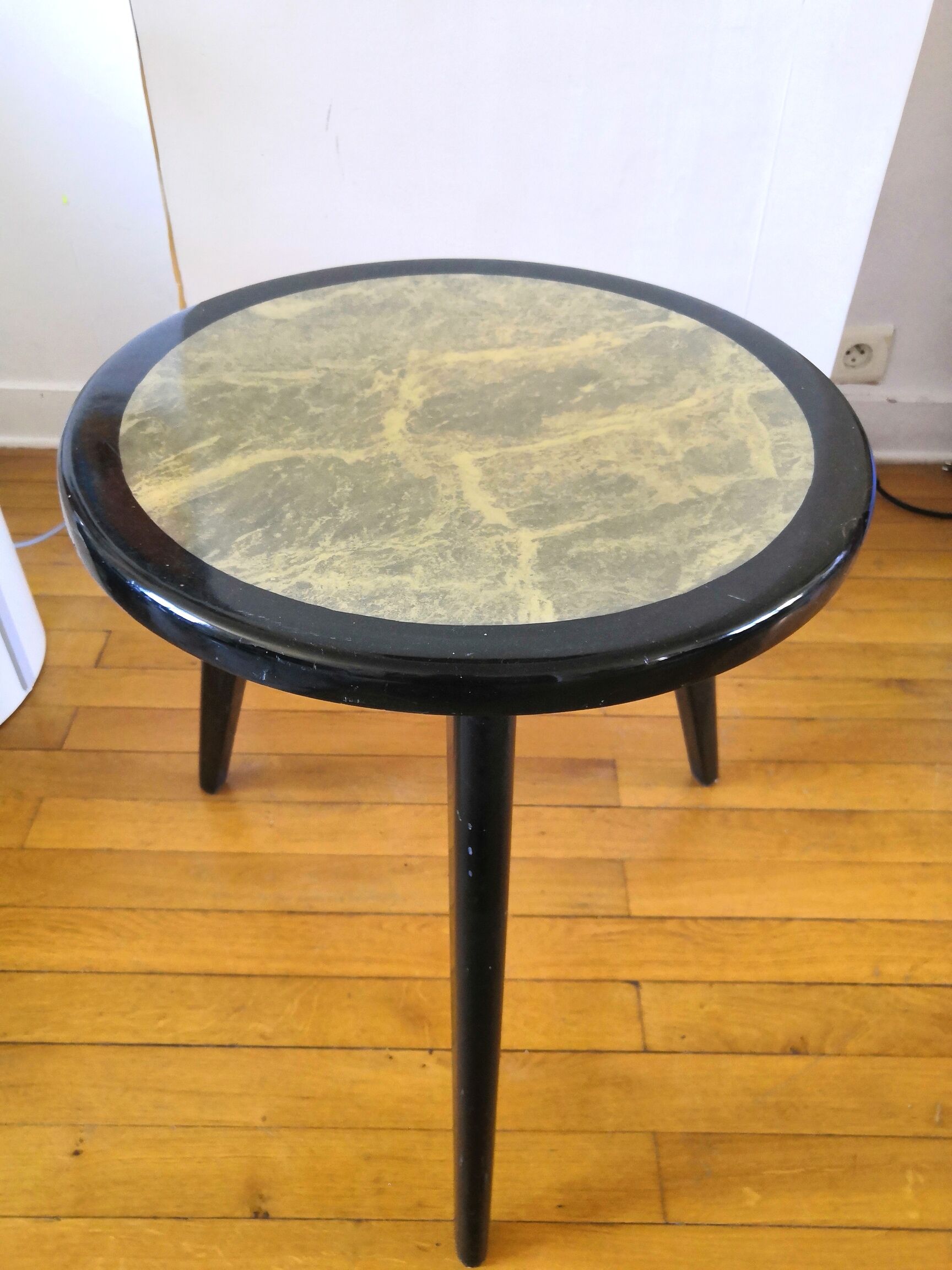 Pedestal table piece of sofa fiberglass 60s