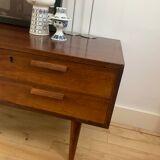 Rosewood chest of drawers