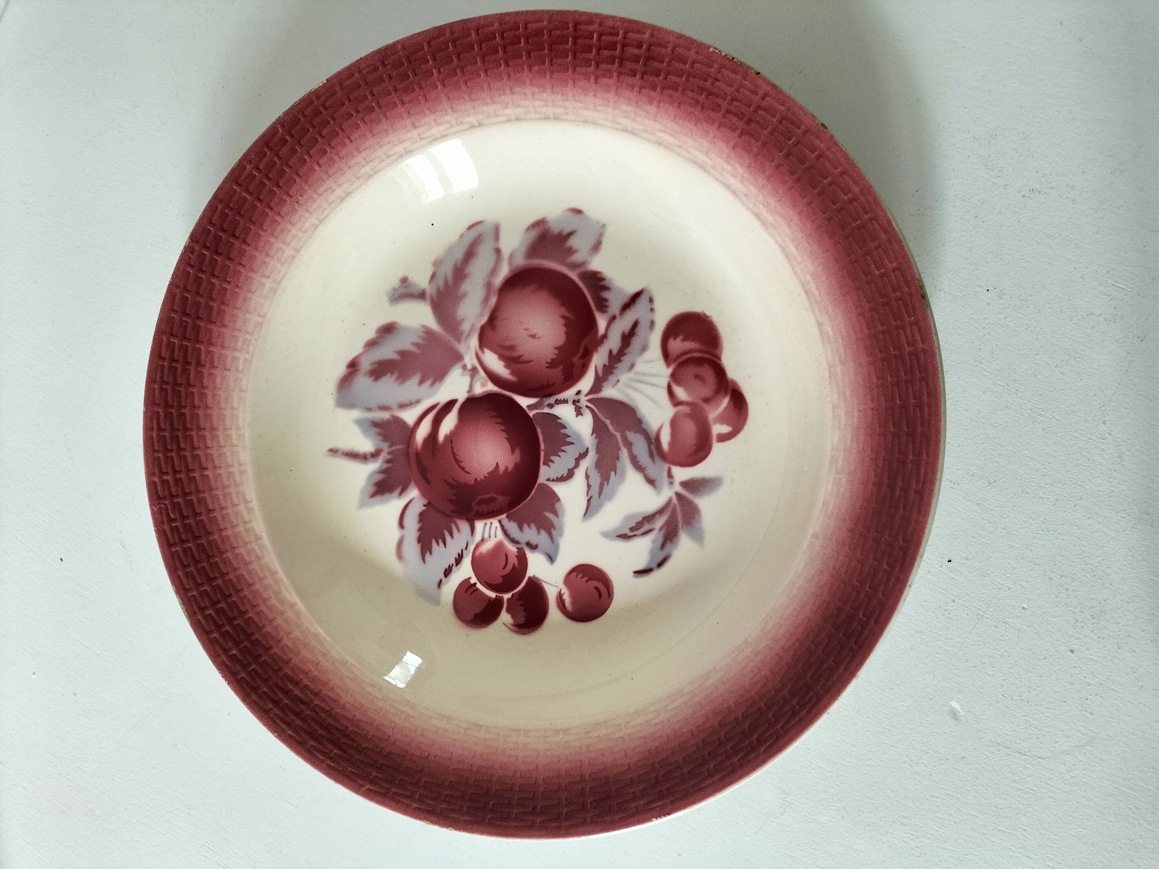 Vintage K&G Lunéville platter – “Red Fruits” design – 1930s/40s