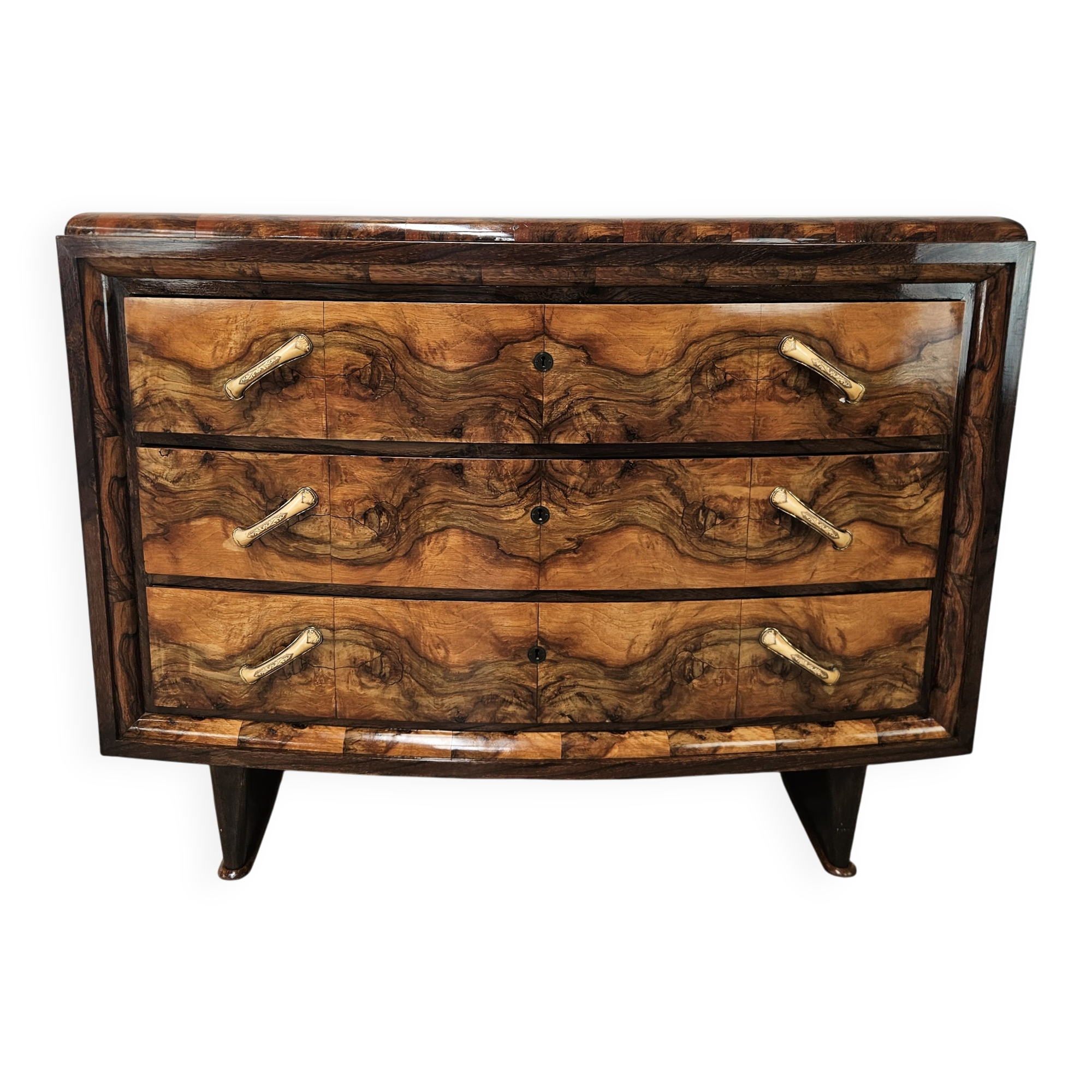 Commode Art Déco toscane des années 1940 en noyer raciné.