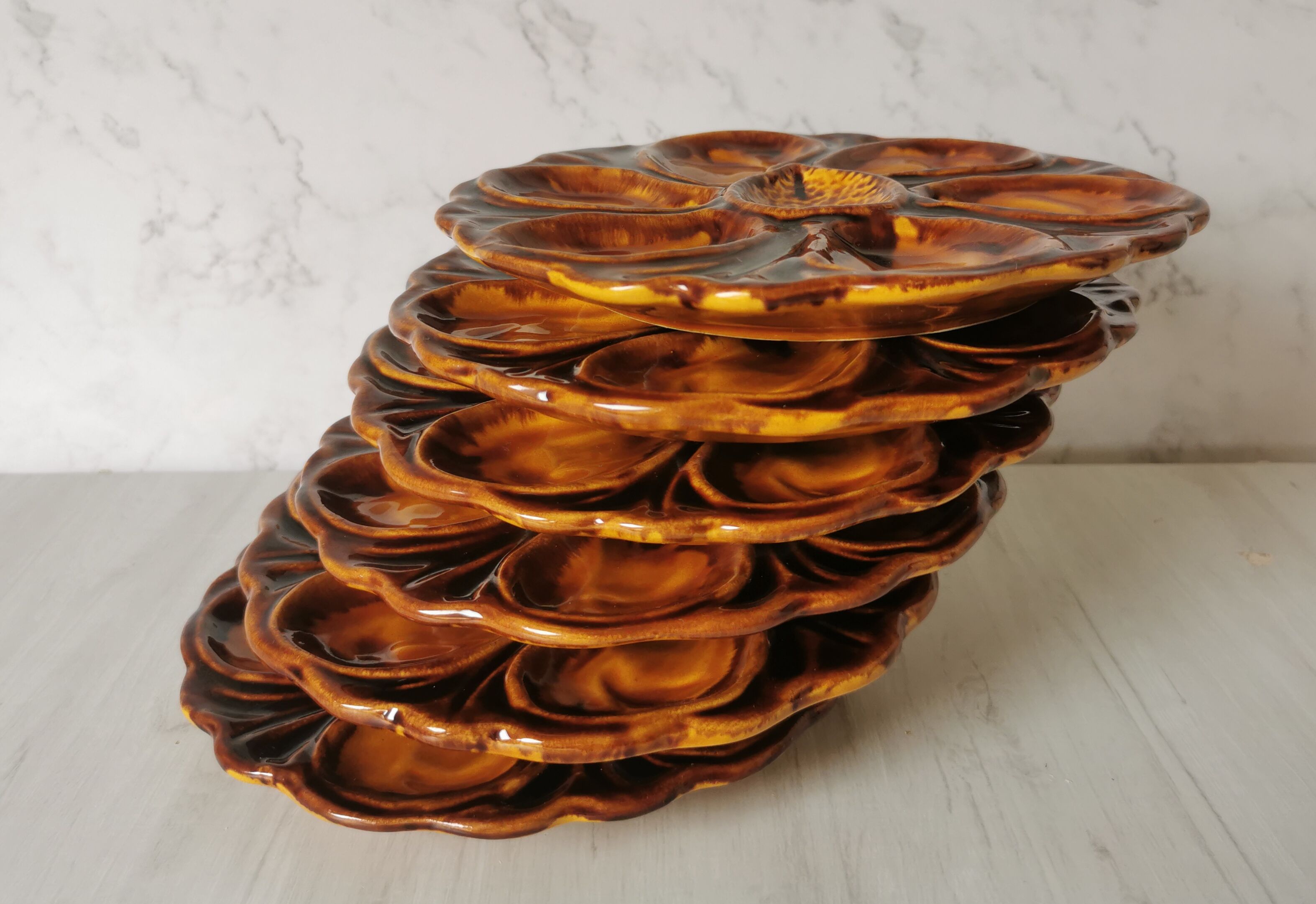 Vallauris oyster plates