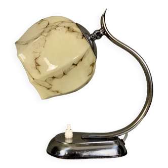 Art deco lamp