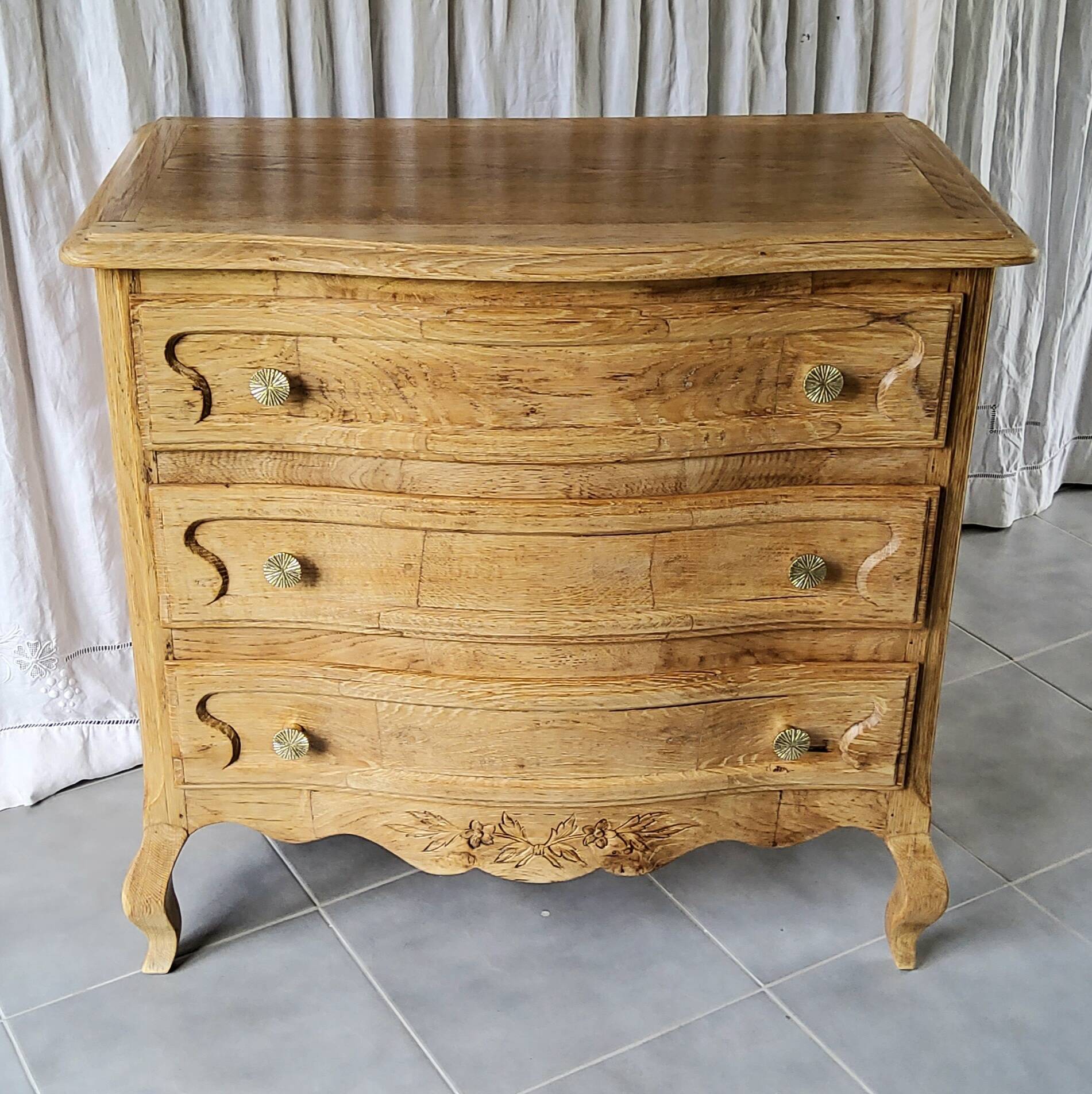 Commode ancienne restaurée