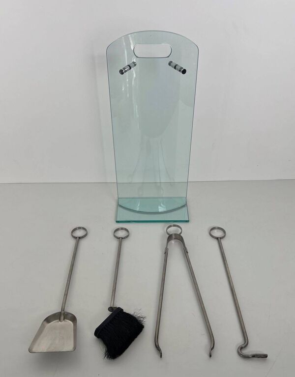 Nécessaire de Feu Design à Portant en Verre Trempé et Outils en Chrome