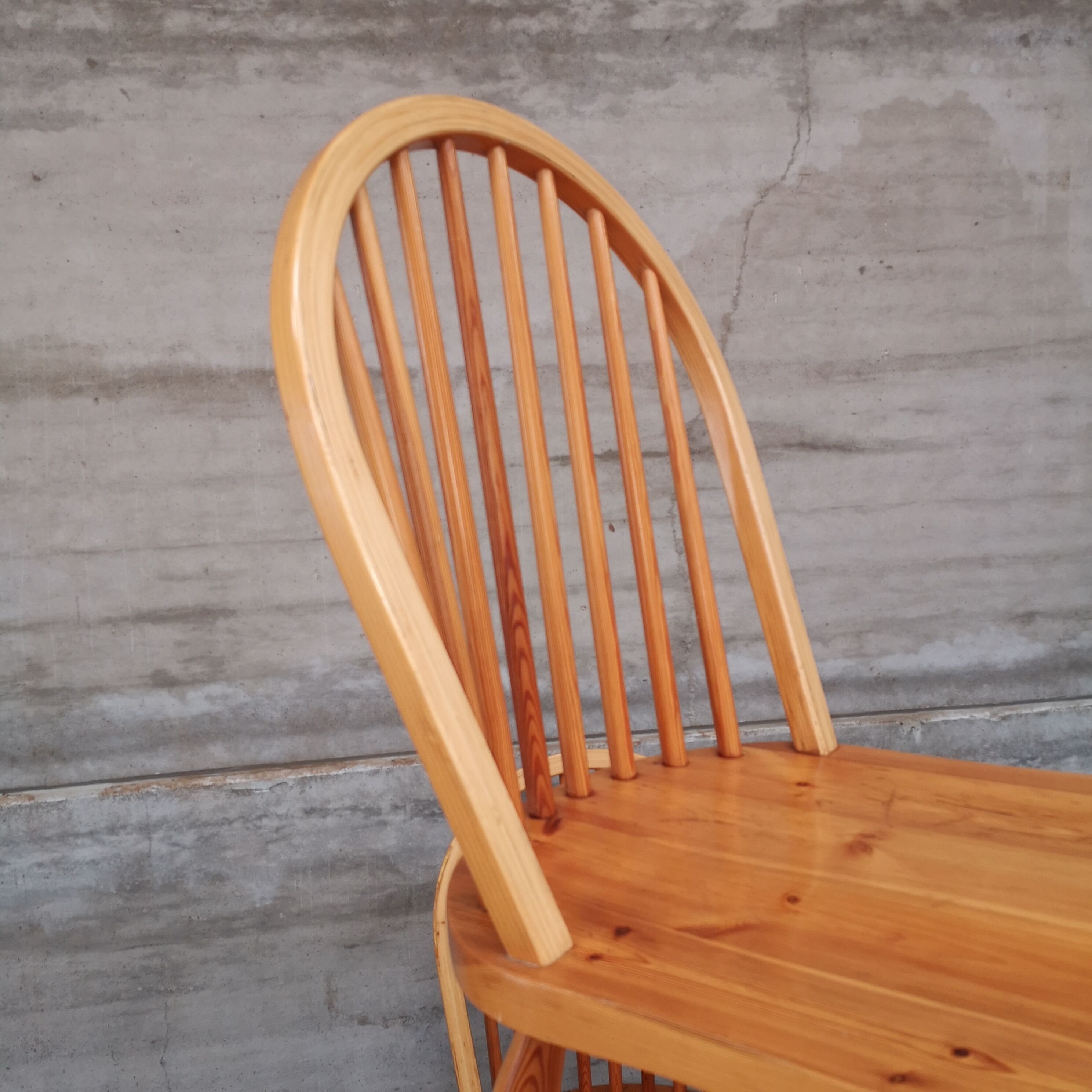 4 windsor chairs in vintage pine 1970 1980