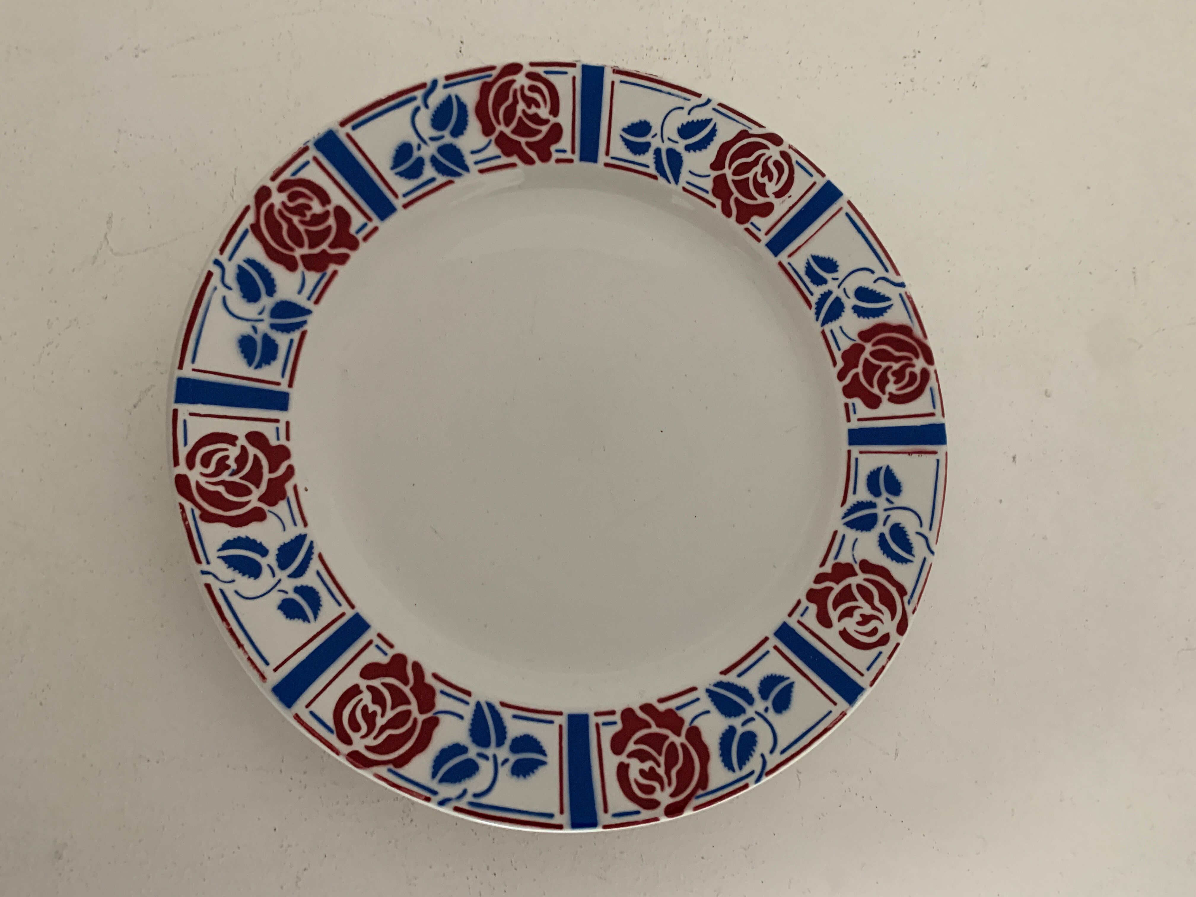 5 flat plates Sarreguemines, Tabarin model