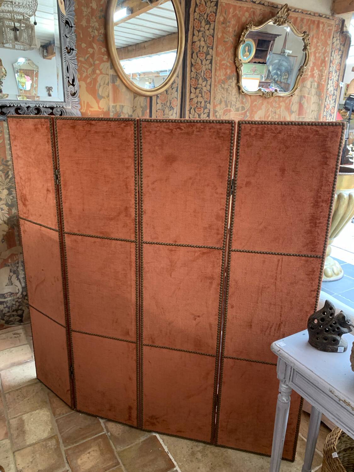 Brick velvet screen