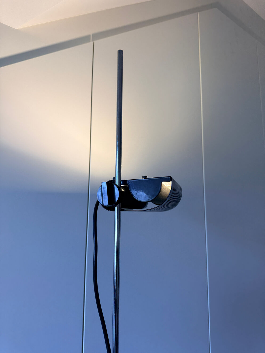 Colombo Floor Lamp – Joe Colombo for Oluce – vintage Italian design –