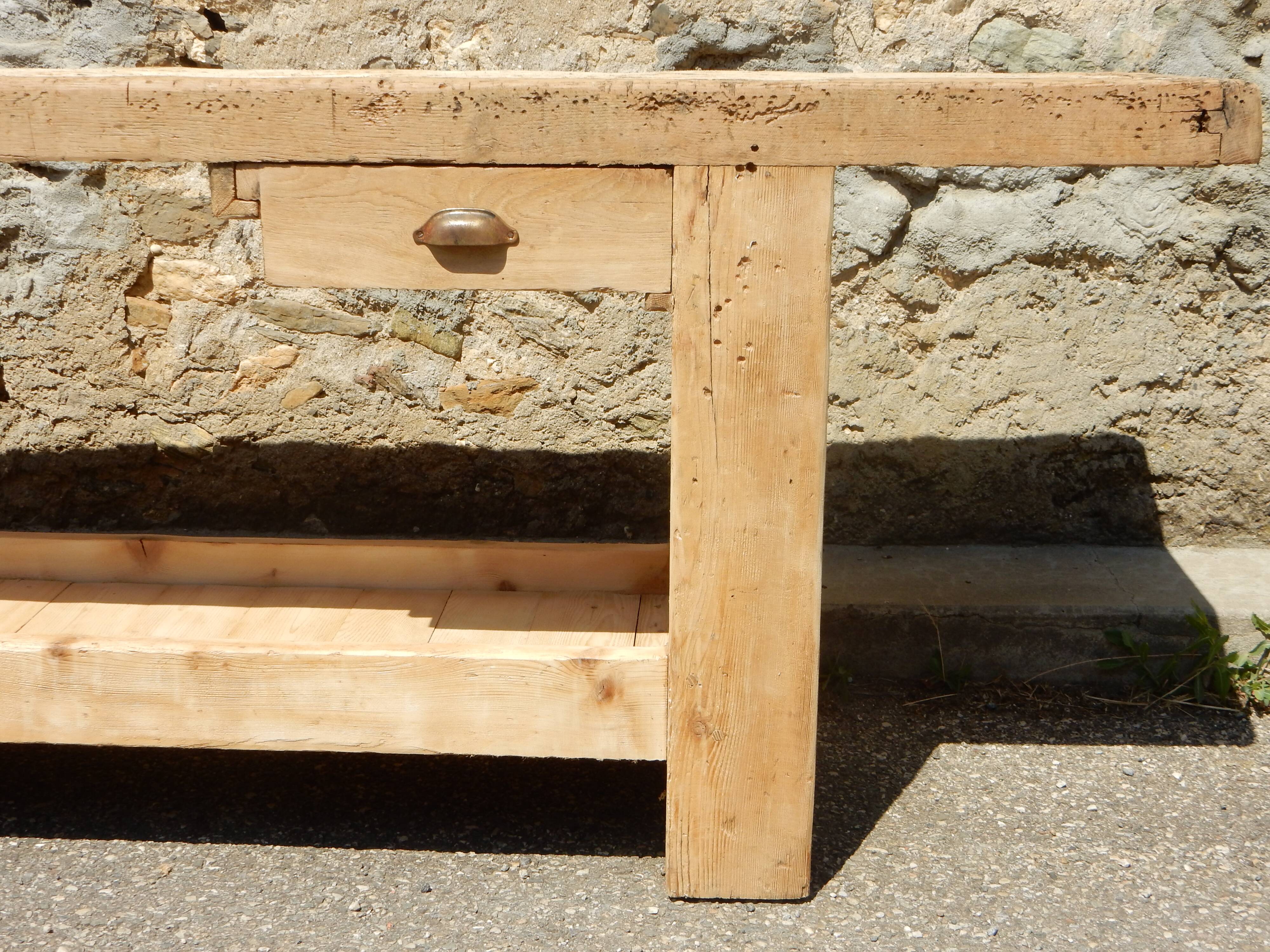 Large oak and fir carpenter's workbench - Old trade furniture