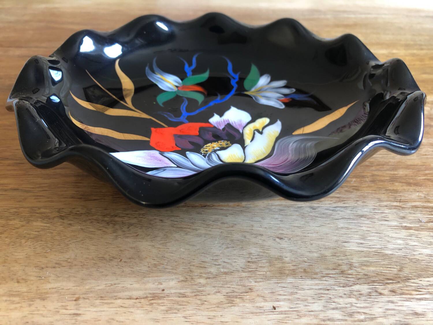 Vintage dish/basket in glazed porcelain, Émaux de Longwy