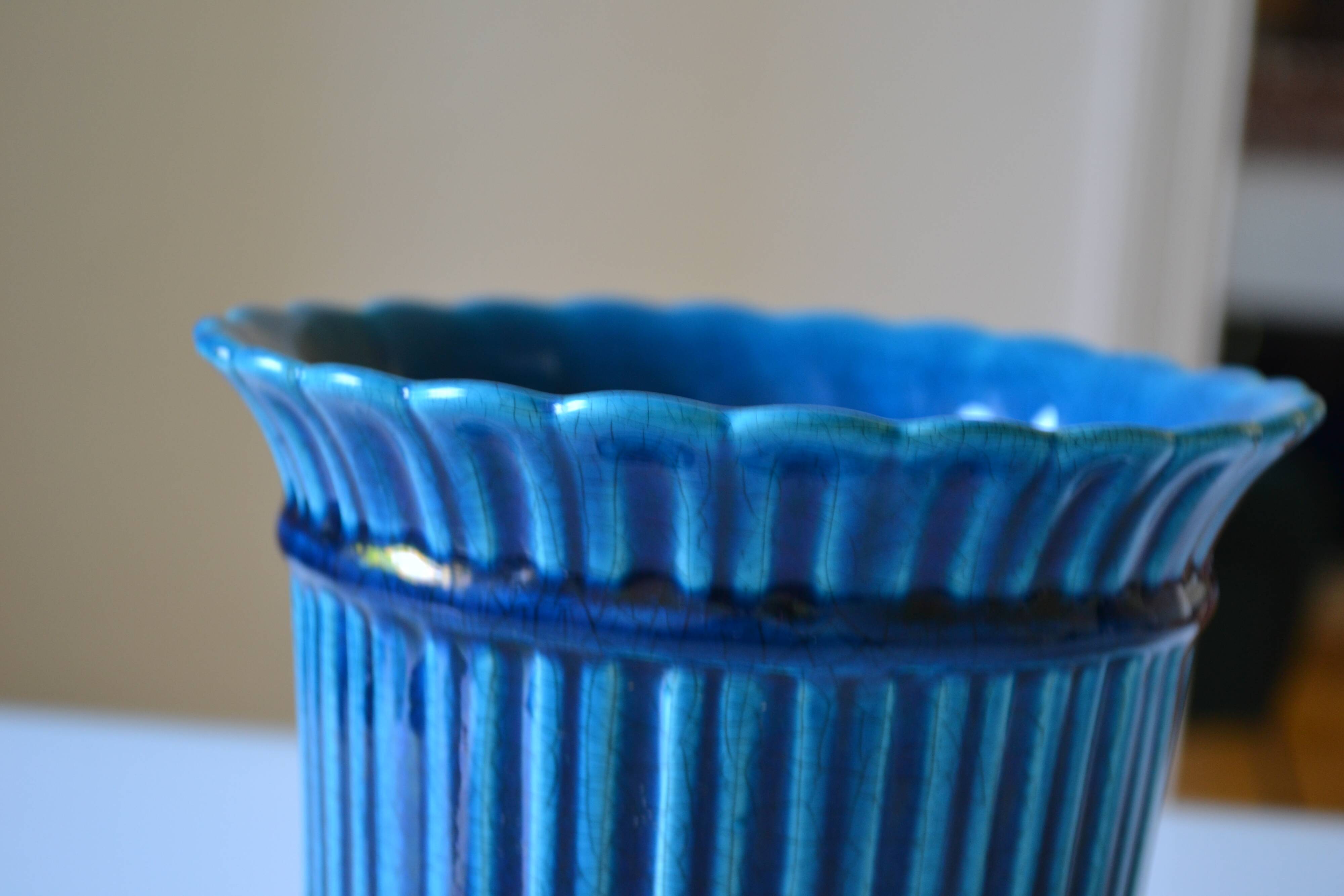 Cracked blue ceramic cache pot