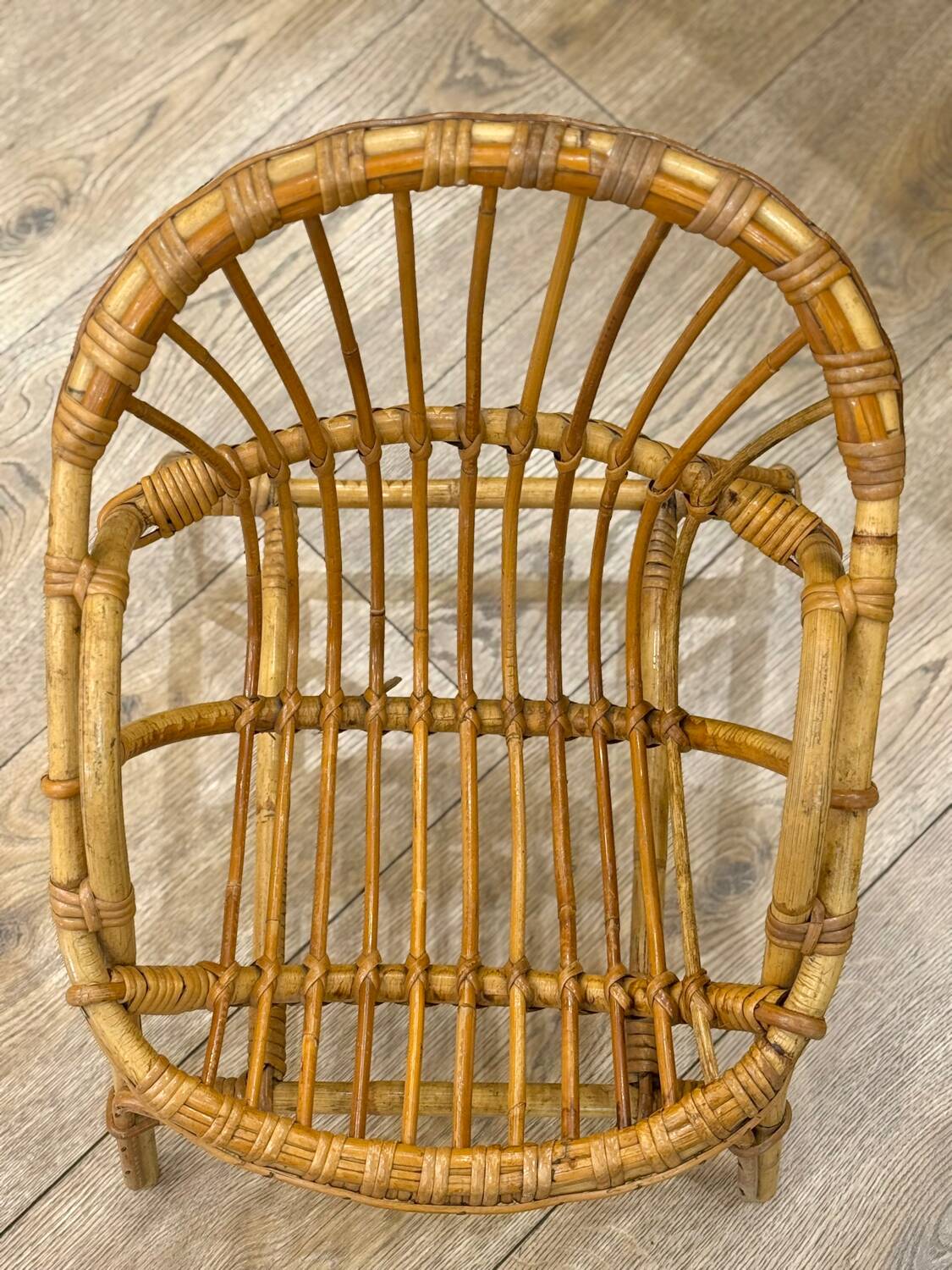 Fauteuil enfant rotin