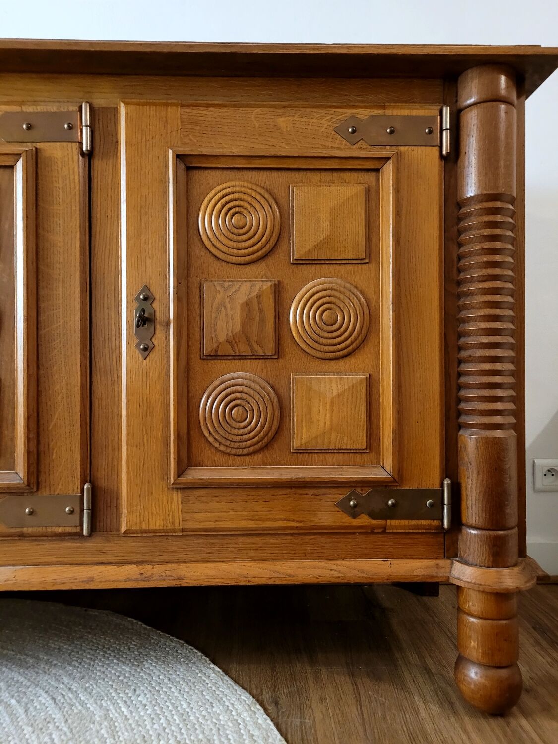 Solid oak enfilade Art Deco, circa 1940.