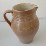 Water pitcher