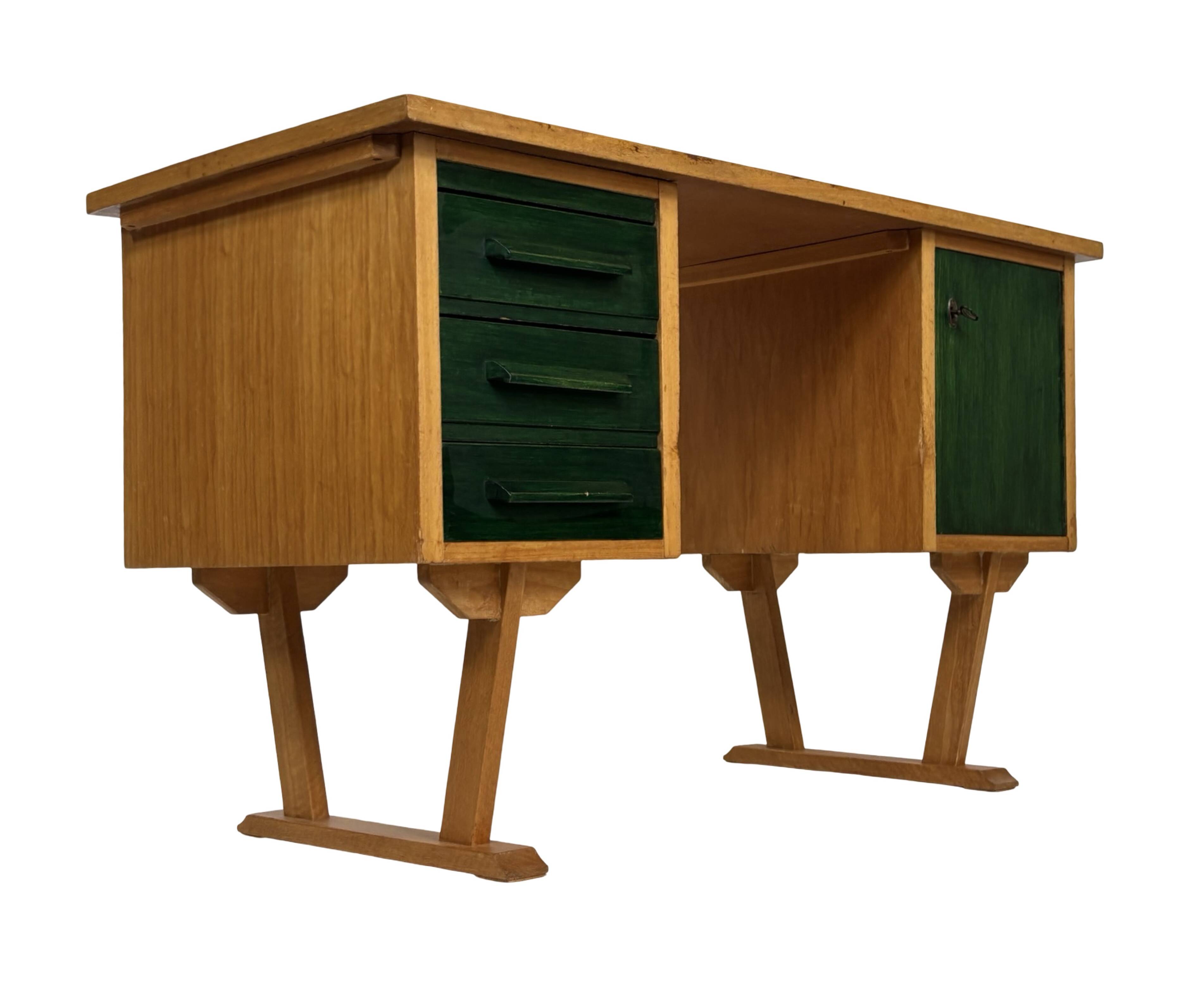 Bureau vintage des années 1960, design de bureau compact