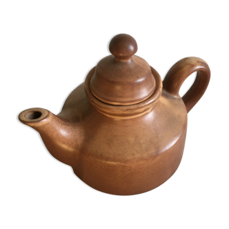 Sandstone teapot