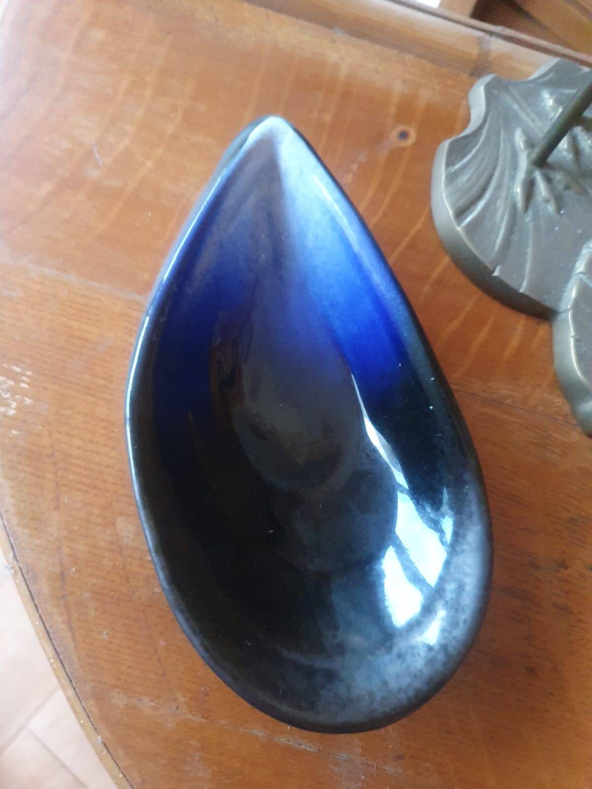 Pol Chambost ceramic mussel cup