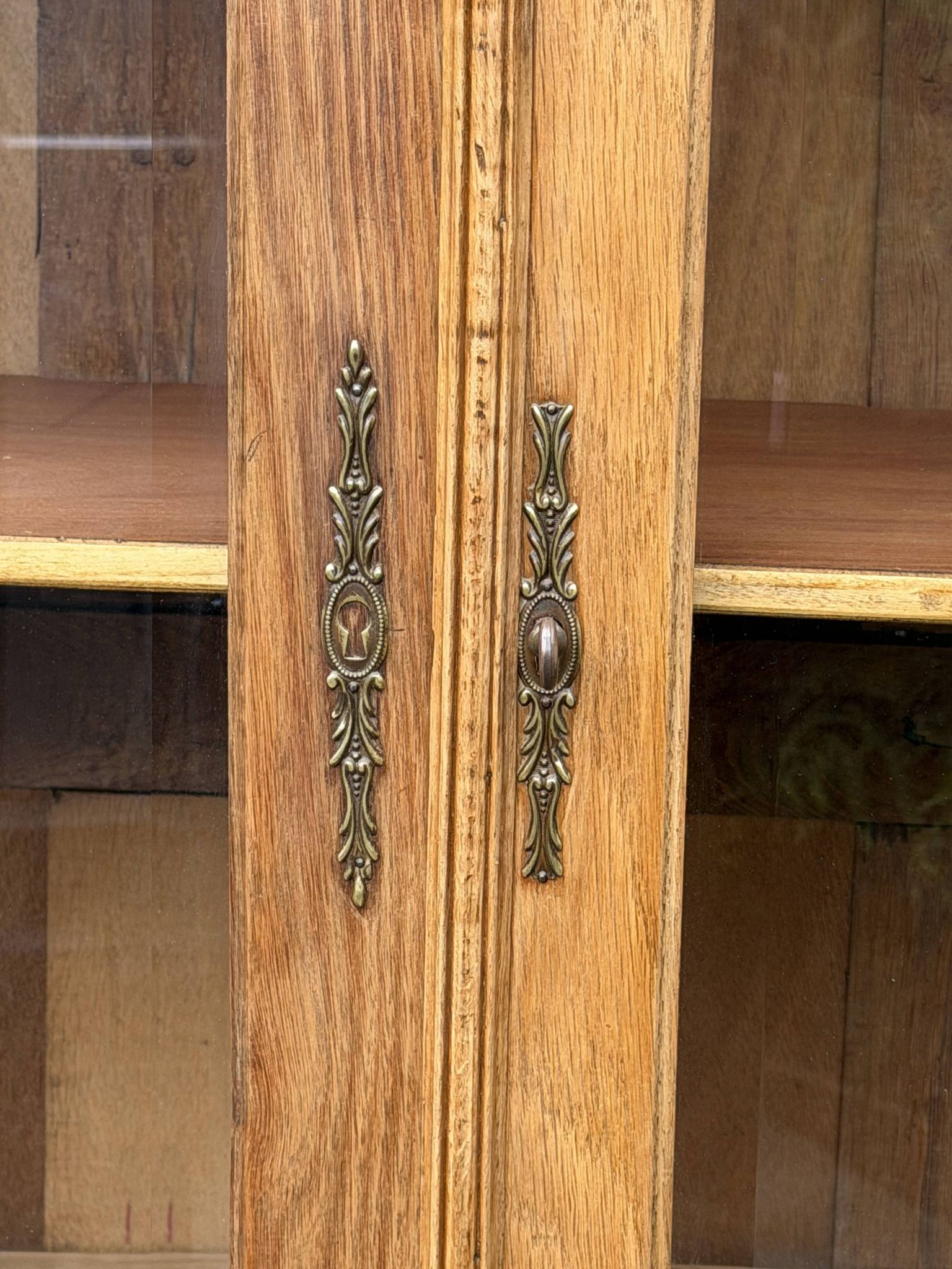 Parisian wardrobe with bevelled glass, blonde oak, Art Deco 1930.