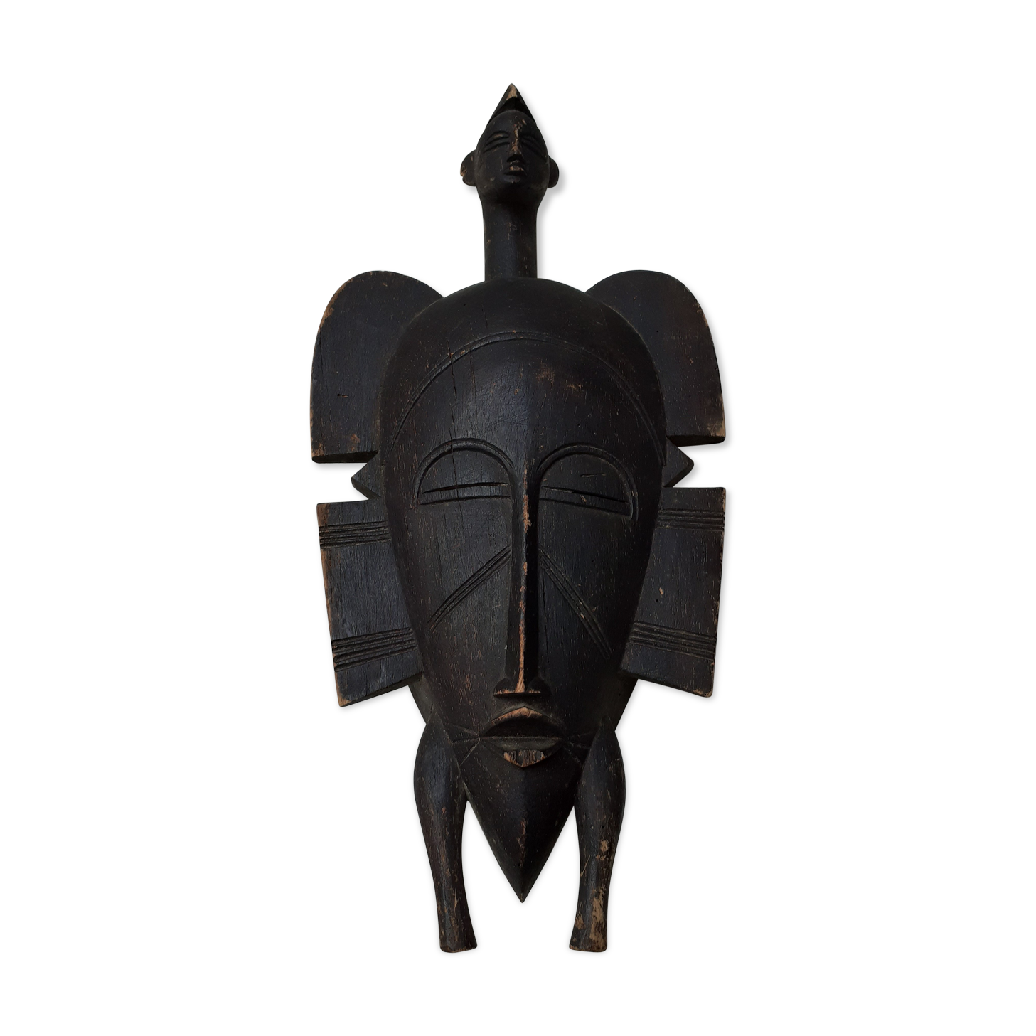 African mask with head