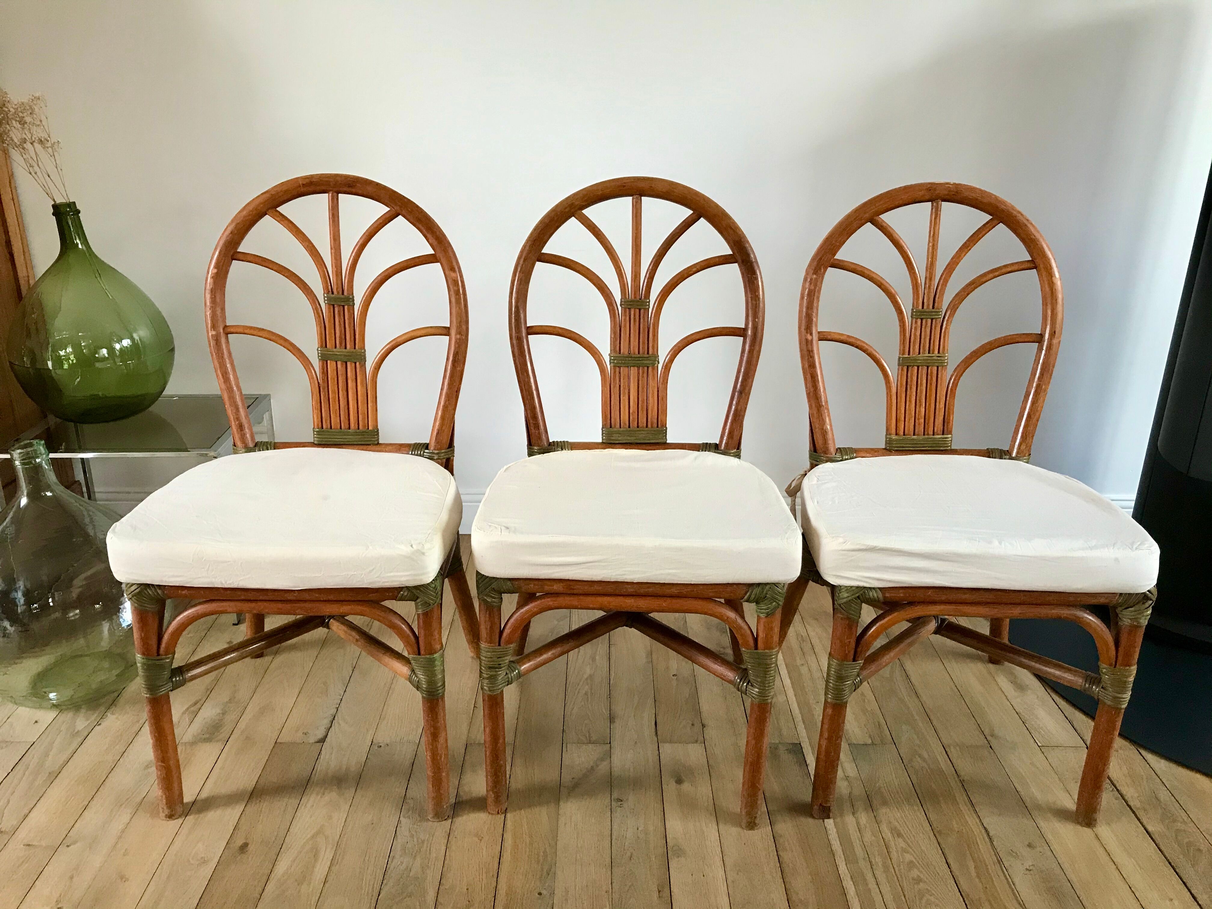 Set of 3 rattan / bamboo chairs with cushions years 1960-1970