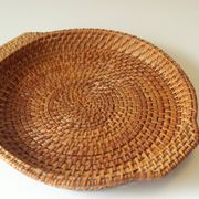 Round wicker serving tray, rattan
