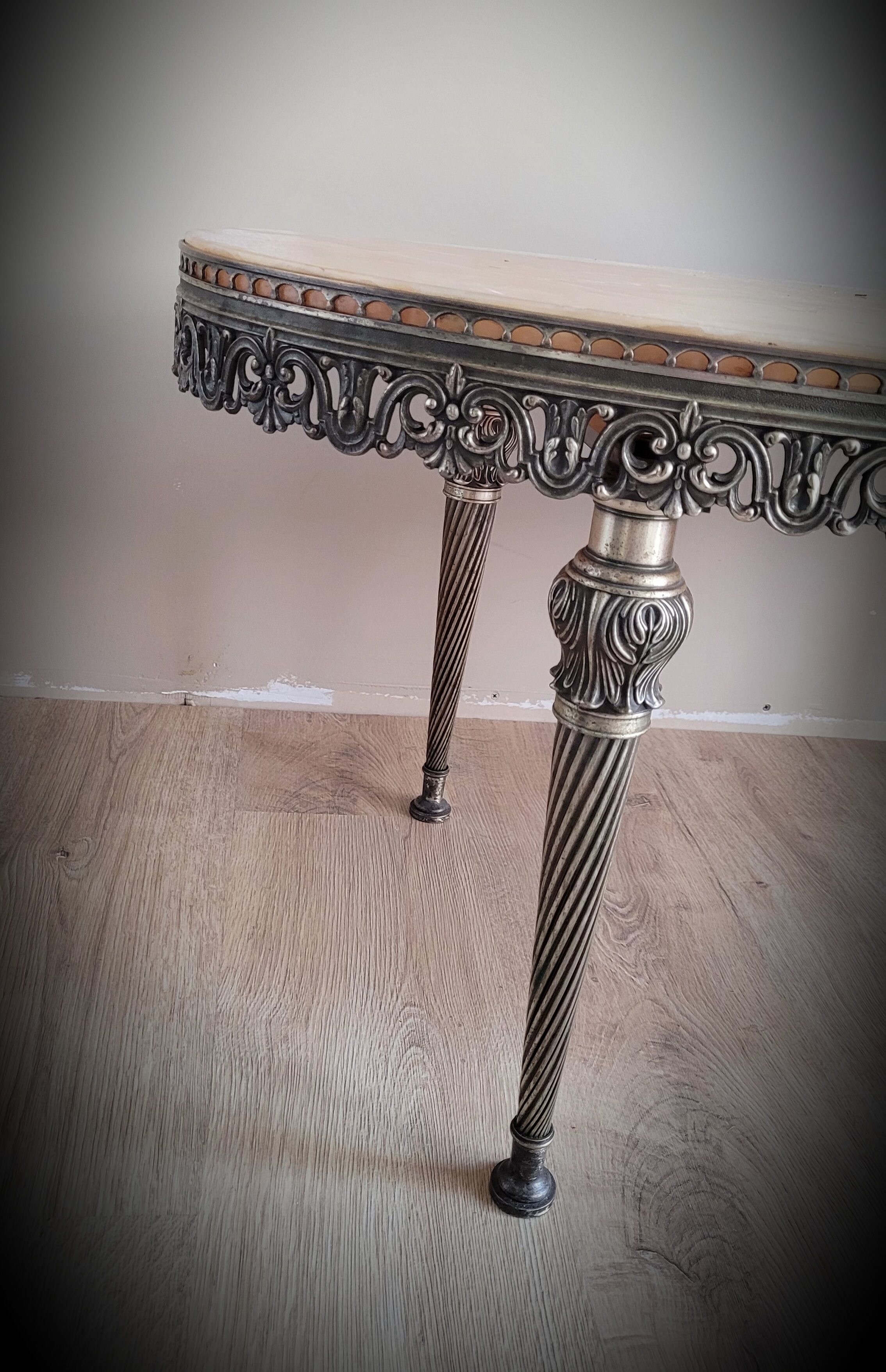 Onyx marble coffee table